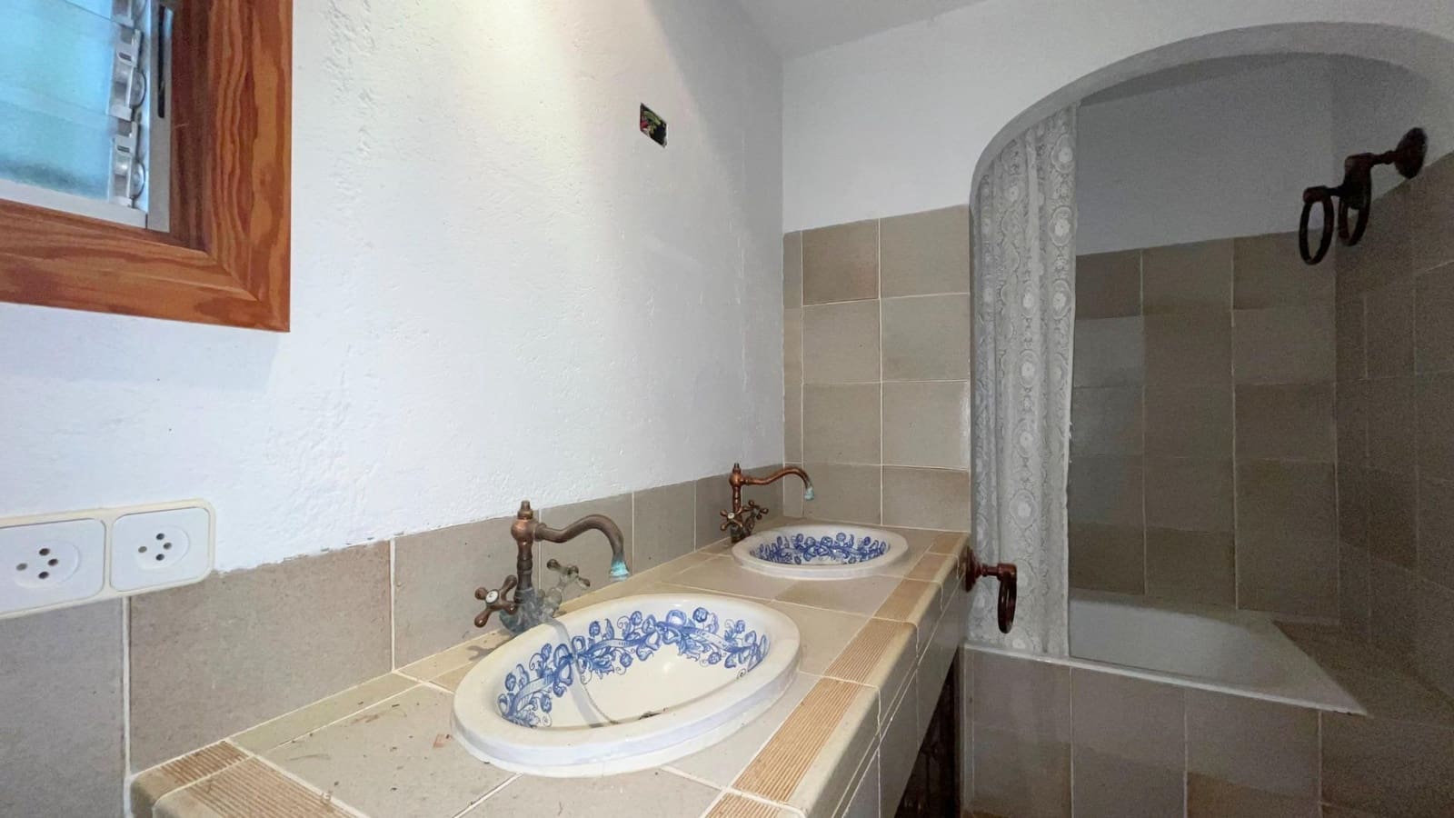 4 bedroom Villa for sale in Pollensa / Pollenca - € 850,000 (Ref: 9391054)