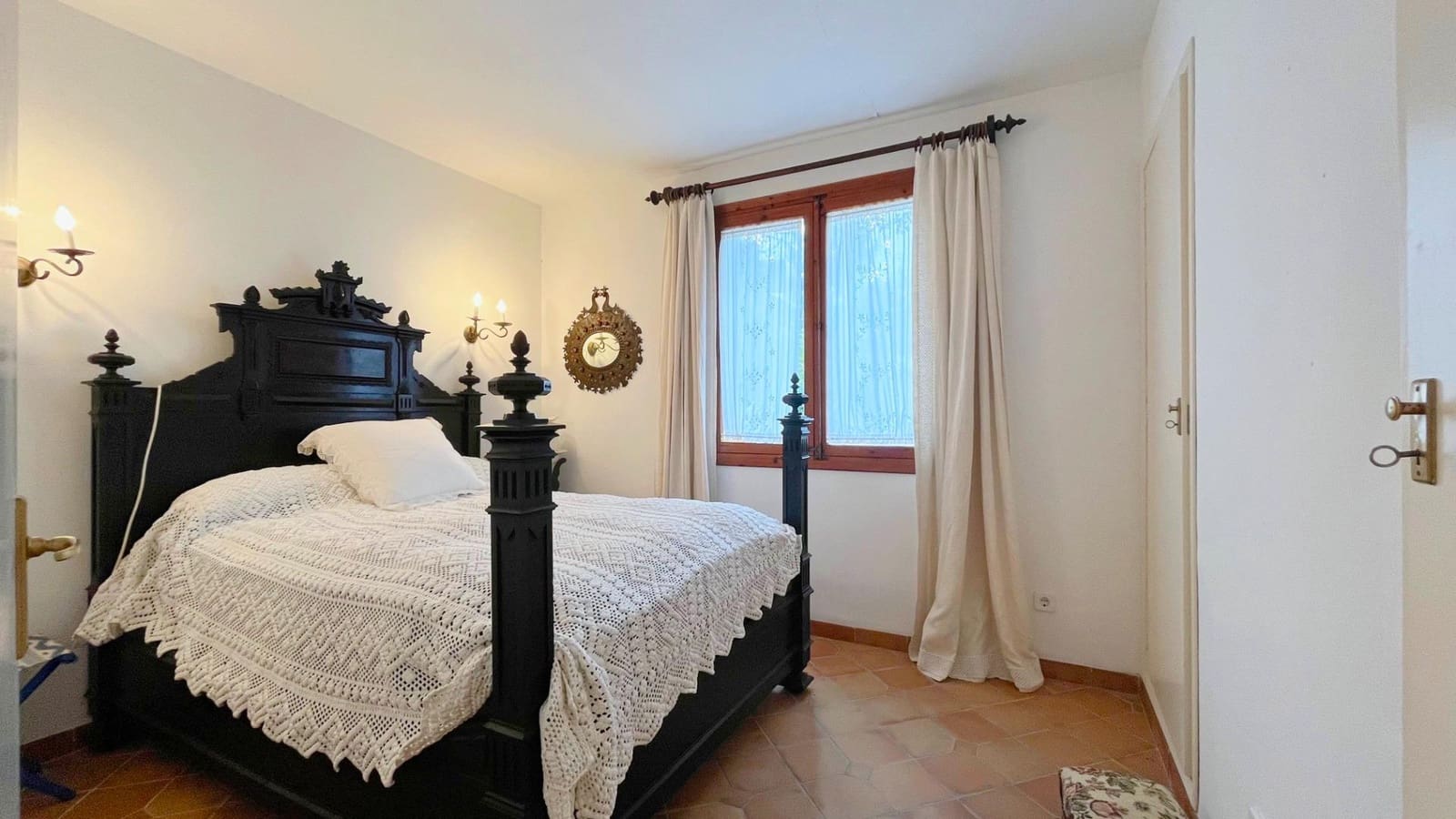 4 bedroom Villa for sale in Pollensa / Pollenca - € 850,000 (Ref: 9391054)