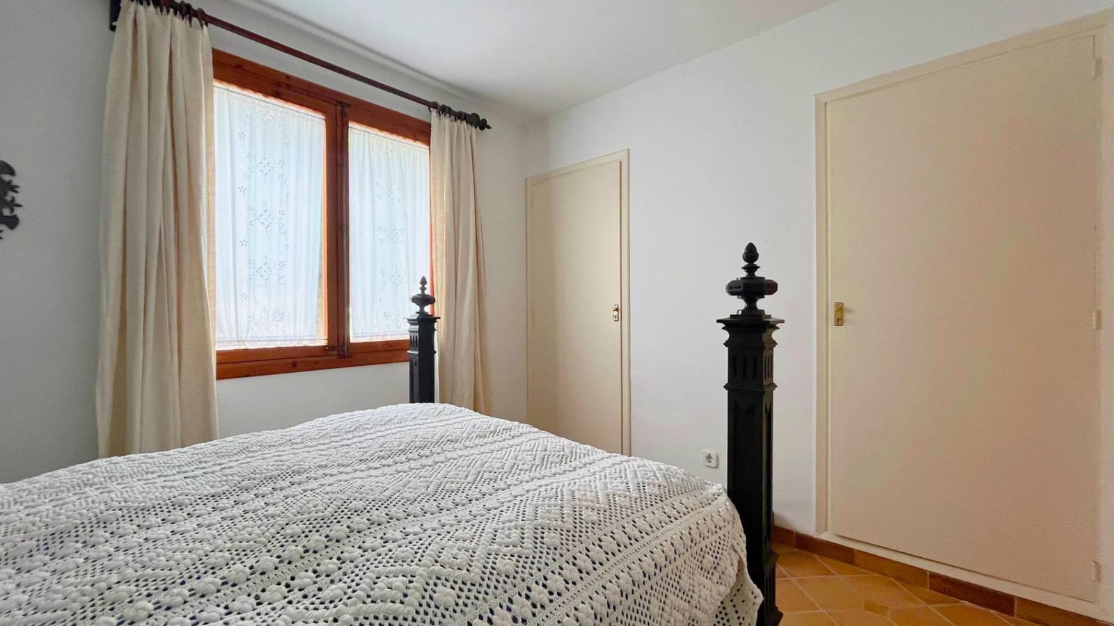 4 bedroom Villa for sale in Pollensa / Pollenca - € 850,000 (Ref: 9391054)