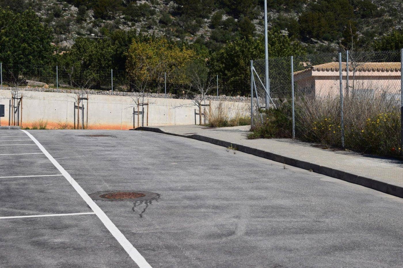 Building Plot for sale in Alaro - € 360,000 (Ref: 9401318)