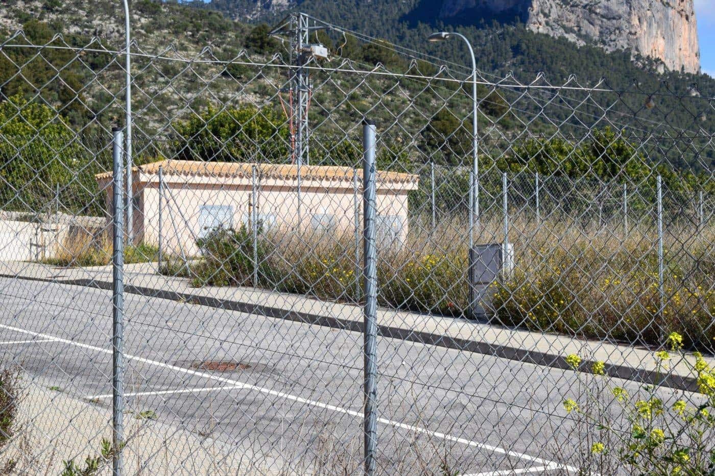 Building Plot for sale in Alaro - € 360,000 (Ref: 9401318)