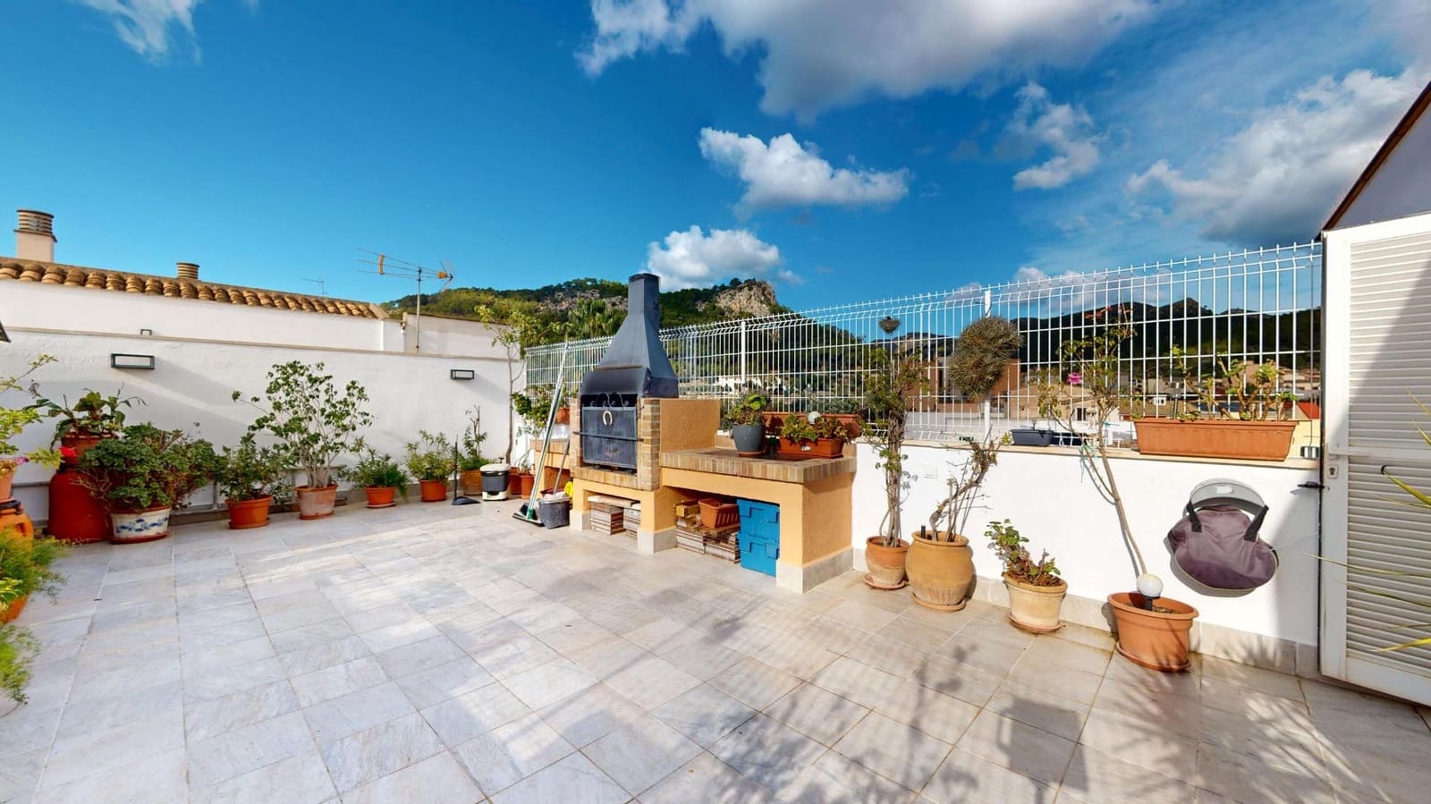 3 bedroom Flat for sale in Andratx - € 295,000 (Ref: 9437553)