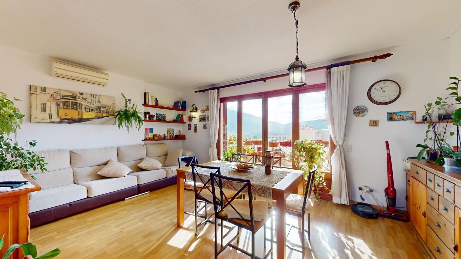 3 bedroom Flat for sale in Andratx - € 295,000 (Ref: 9437553)