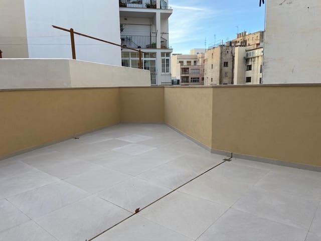 2 Zimmer Wohnung zu vermieten in Plaça dels Patins, Palma de Mallorca mit Garage - 2.300 € (Ref: 9440720)