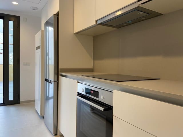 2 soveværelse Lejlighed til leje i Plaça dels Patins, Palma de Mallorca med garage - € 2.300 (Ref: 9440720)