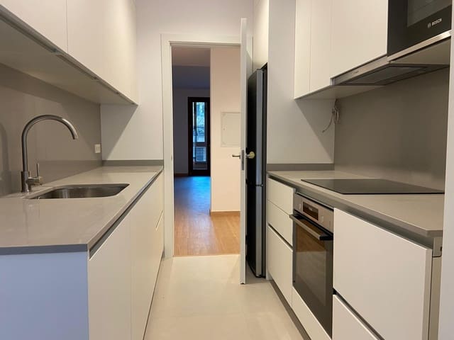 2 soveværelse Lejlighed til leje i Plaça dels Patins, Palma de Mallorca med garage - € 2.300 (Ref: 9440720)