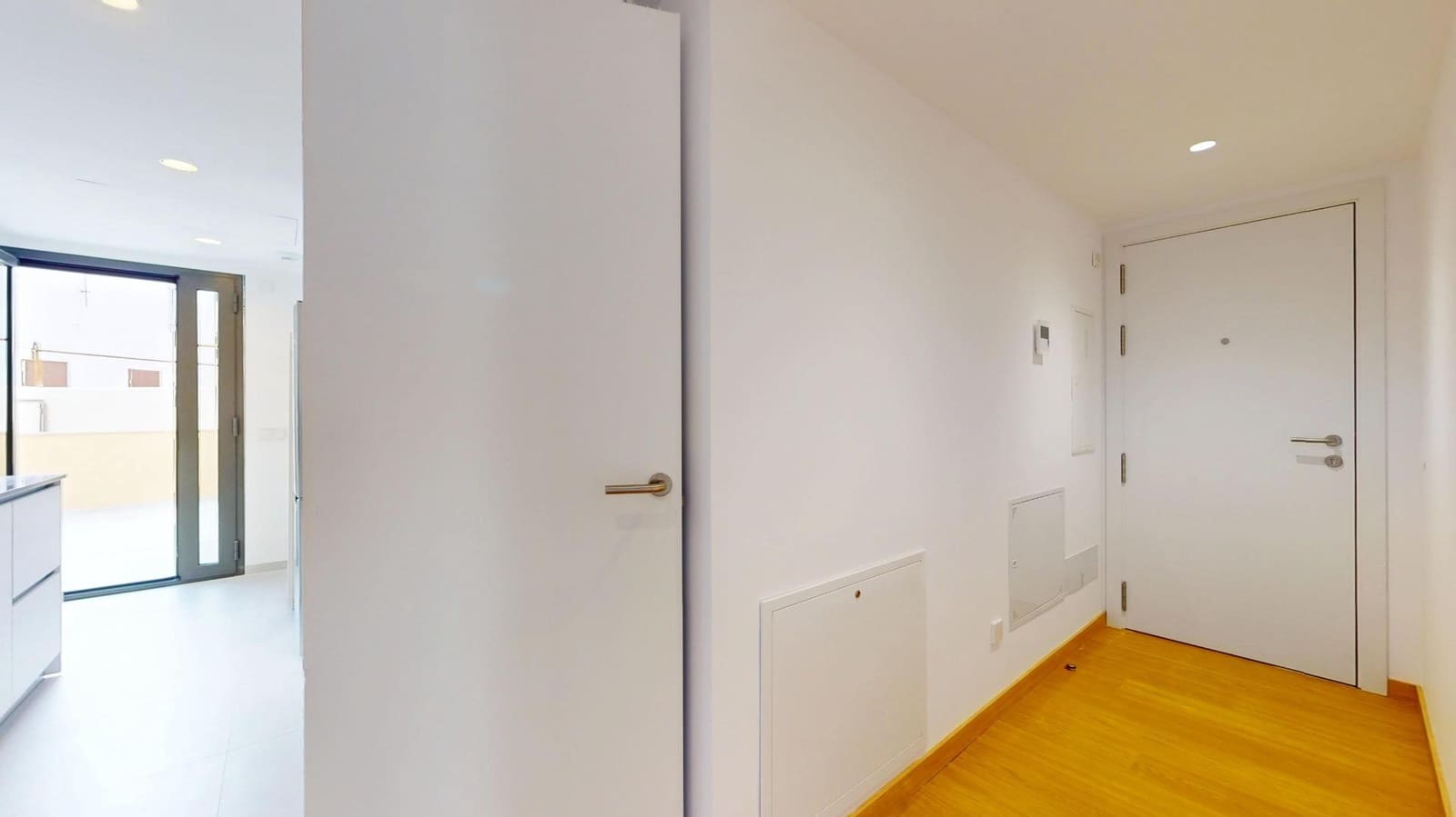 2 soverom Leilighet til leie i Palma de Mallorca med garasje - € 2 300 (Ref: 9440720)