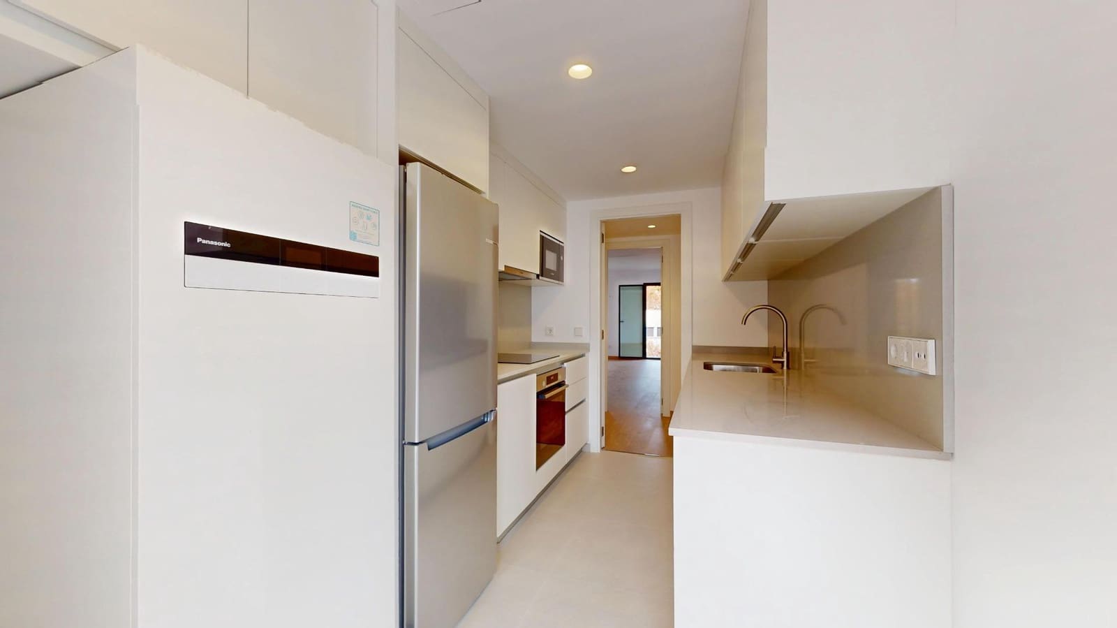 2 soverom Leilighet til leie i Palma de Mallorca med garasje - € 2 300 (Ref: 9440720)