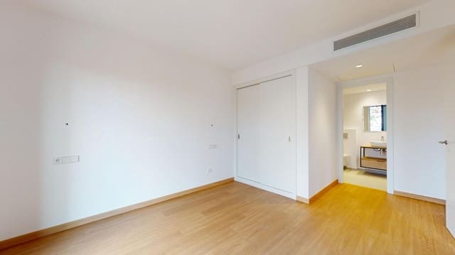 2 makuuhuone Asunto vuokrattavana paikassa Plaça dels Patins, Palma de Mallorca mukana 
autotalli - 2 300 € (Ref: 9440720)