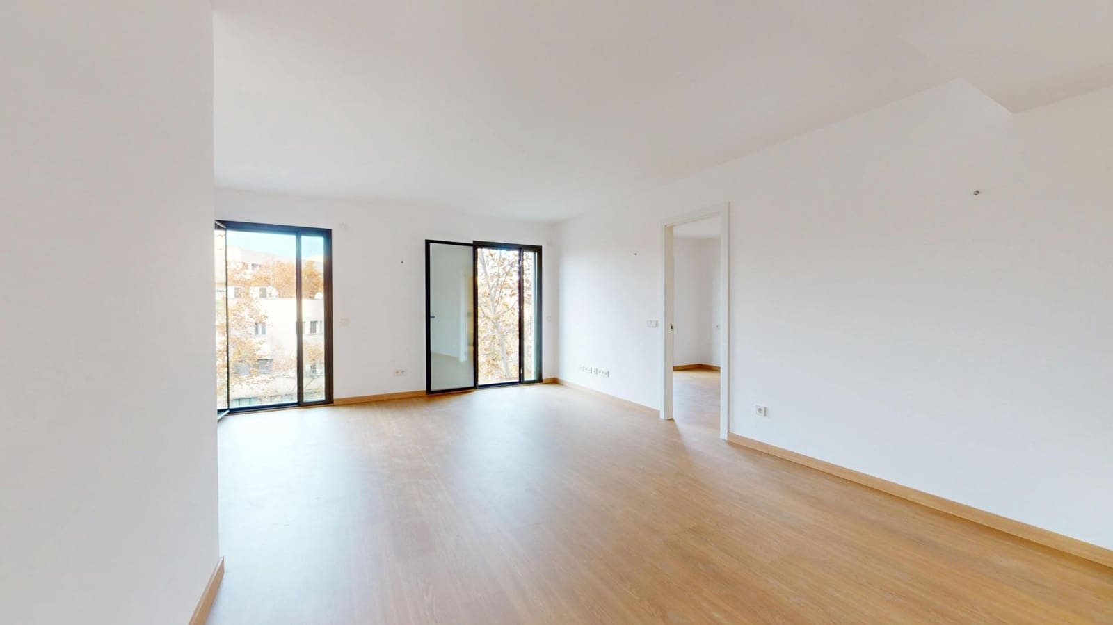 2 soverom Leilighet til leie i Palma de Mallorca med garasje - € 2 300 (Ref: 9440720)