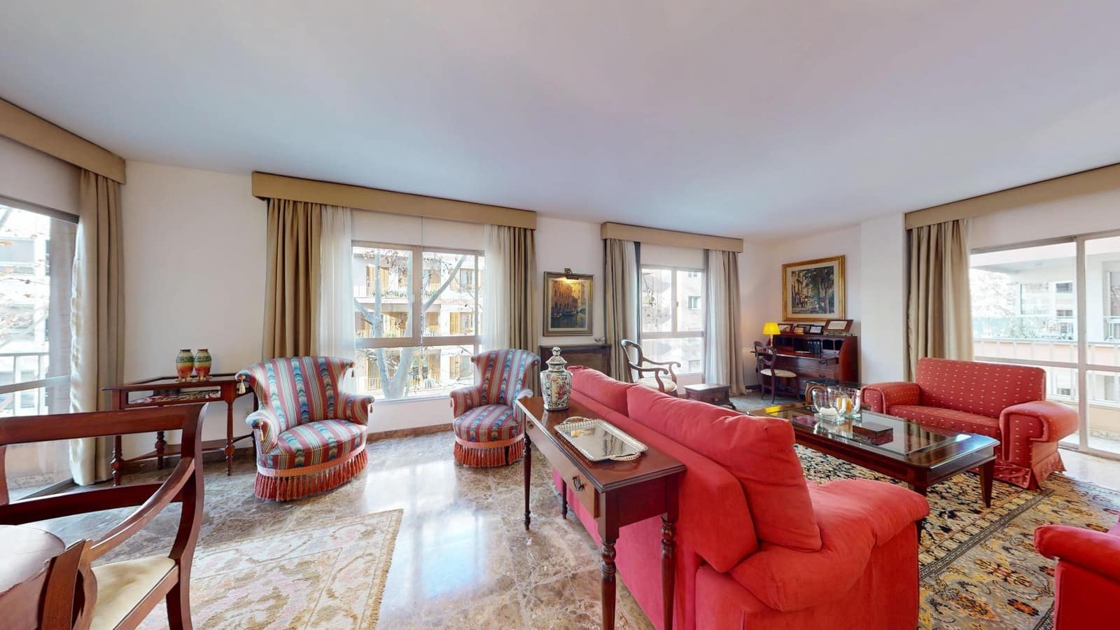 4 bedroom Flat for sale in Palma de Mallorca - € 650,000 (Ref: 9513524)