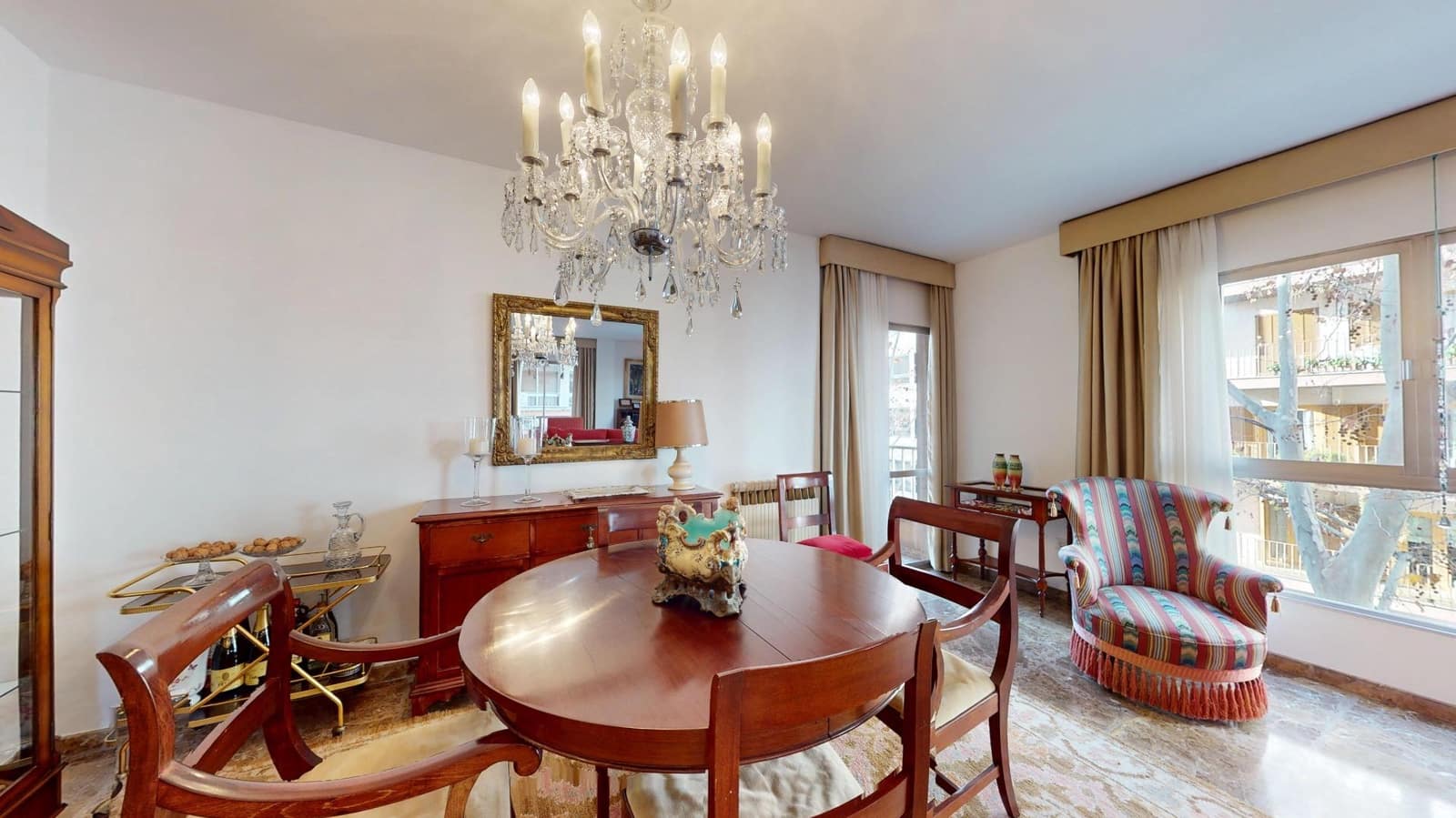 4 bedroom Flat for sale in Palma de Mallorca - € 650,000 (Ref: 9513524)