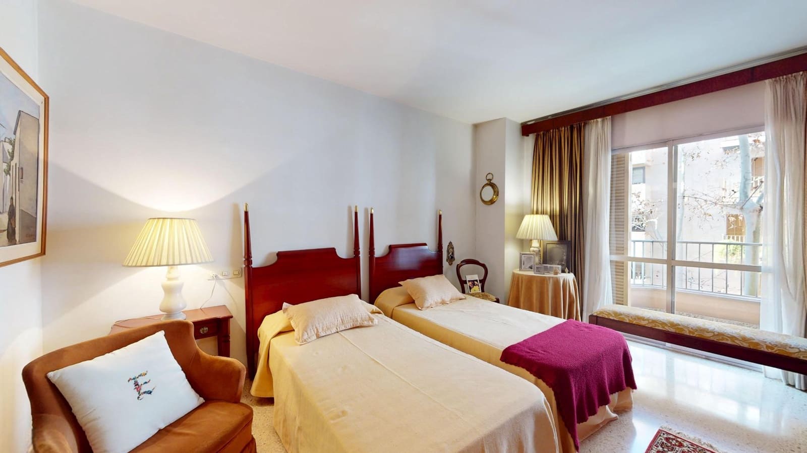 4 bedroom Flat for sale in Palma de Mallorca - € 650,000 (Ref: 9513524)