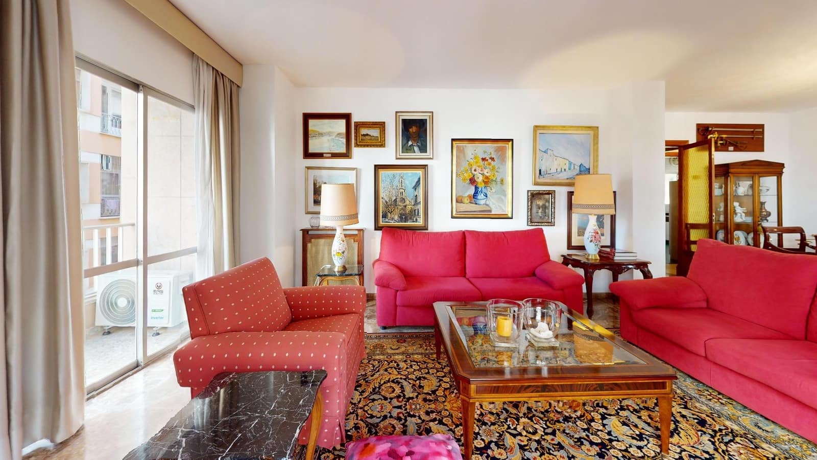 4 bedroom Flat for sale in Palma de Mallorca - € 650,000 (Ref: 9513524)