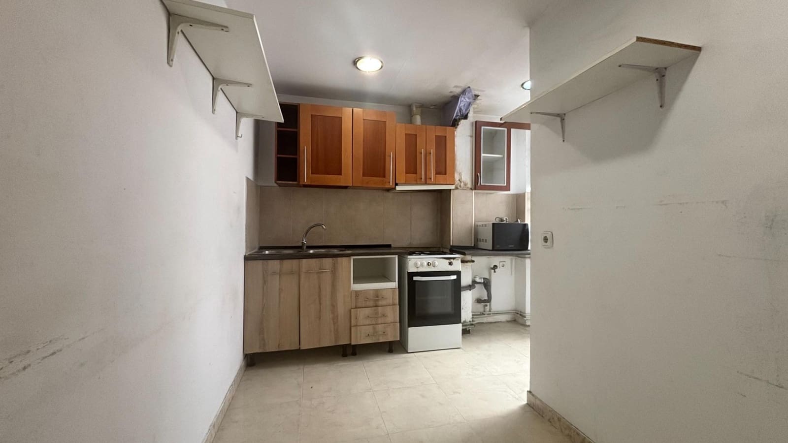 3 bedroom Flat for sale in Palma de Mallorca - € 350,000 (Ref: 9530814)