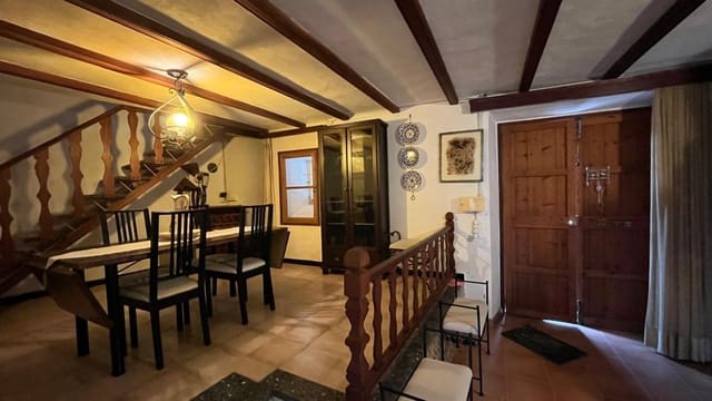 3 soverom Villa til salgs i Selva med svømmebasseng - € 780 000 (Ref: 9543919)