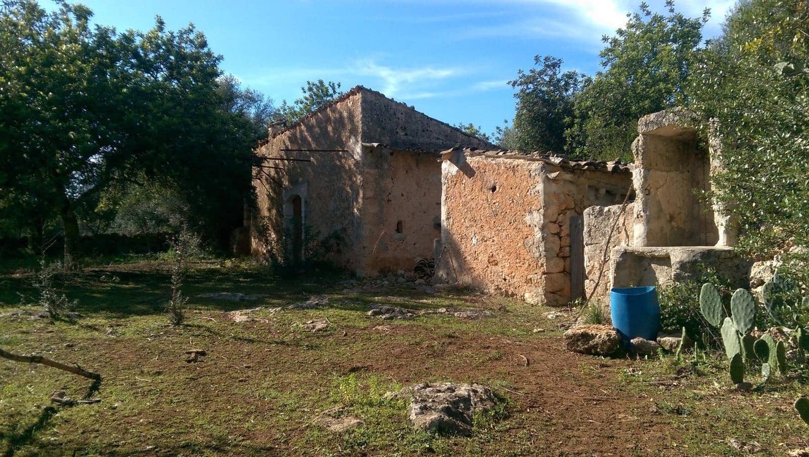 Mark till salu i Llubi - 175 000 € (Ref: 9551837)