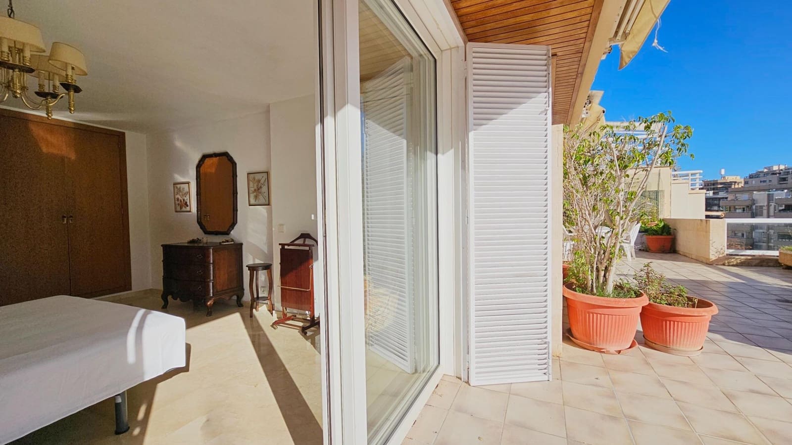 5 bedroom Penthouse for sale in Palma de Mallorca - € 1,260,000 (Ref: 9586673)