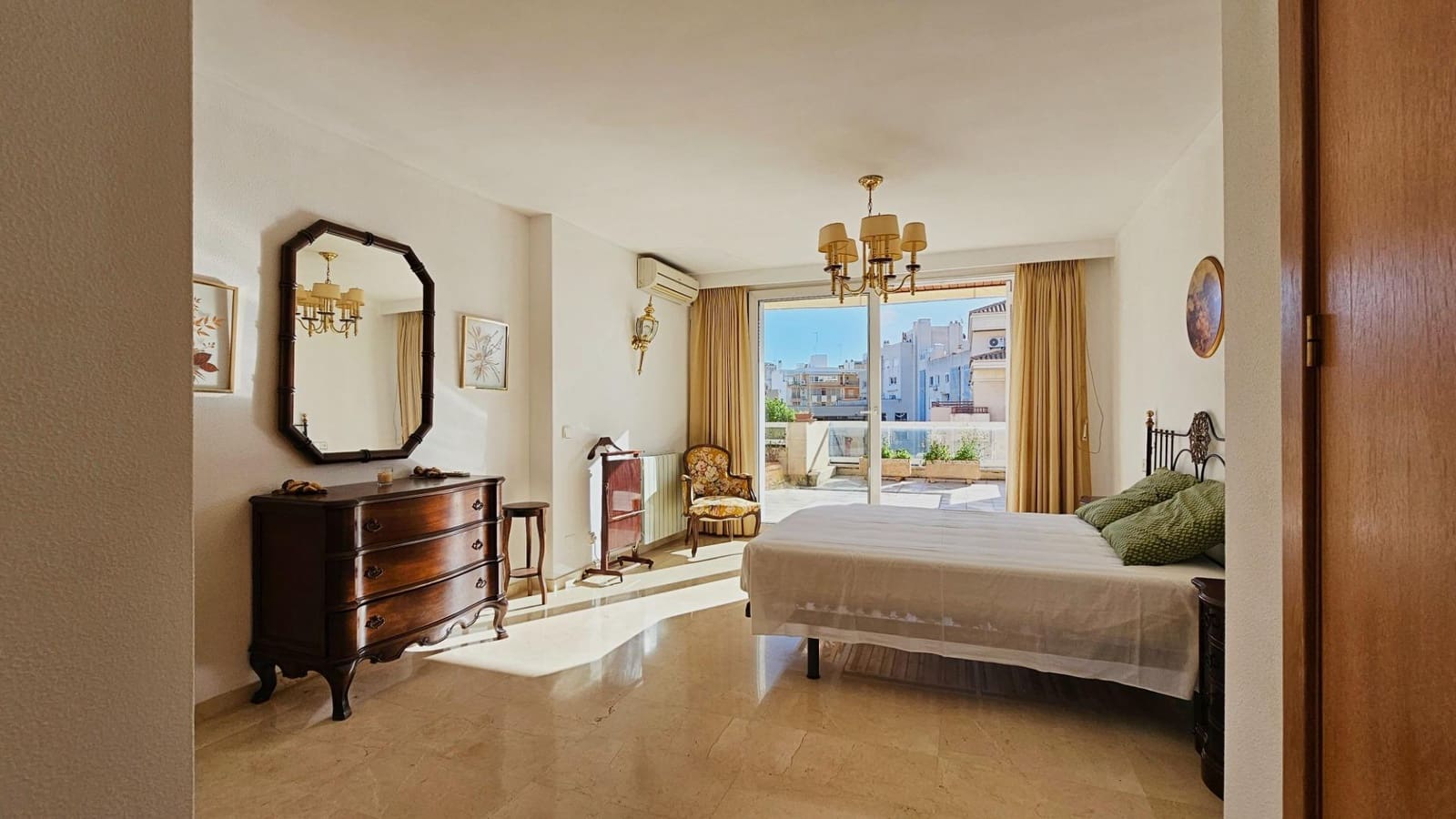 5 soveværelse Penthouse til salg i Palma de Mallorca - € 1.260.000 (Ref: 9586673)