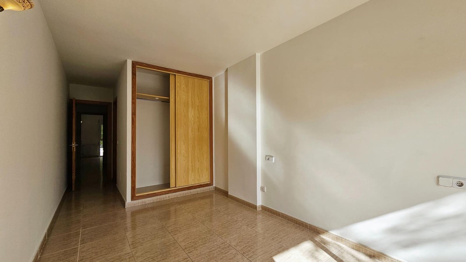 3 bedroom Flat for sale in Palma de Mallorca - € 450,000 (Ref: 9591476)