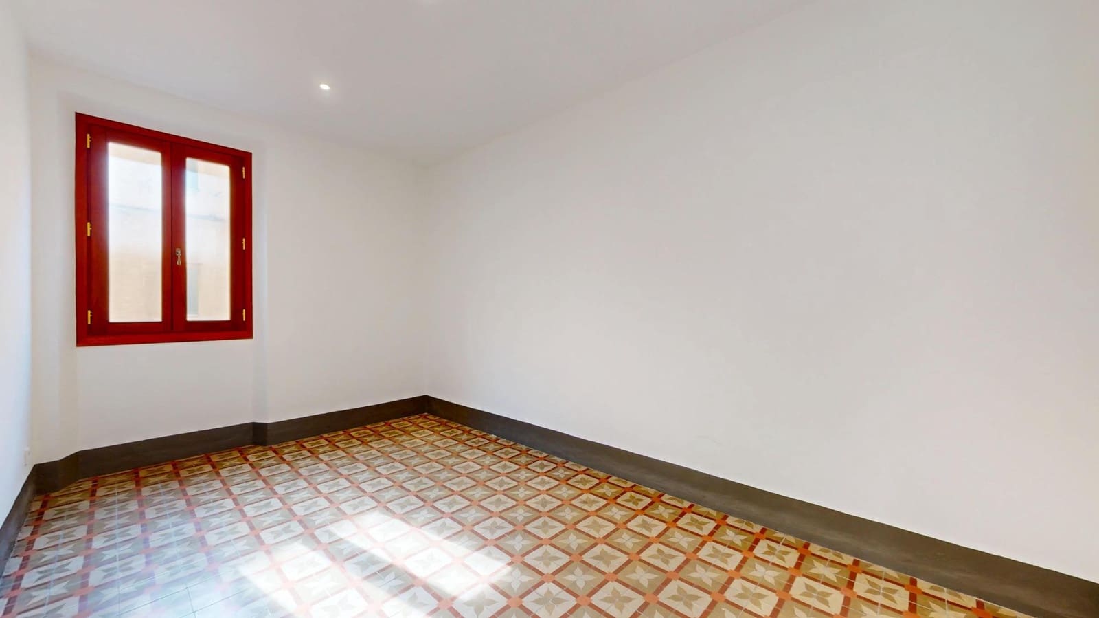 6 bedroom Flat for sale in Palma de Mallorca - € 1,350,000 (Ref: 9619439)