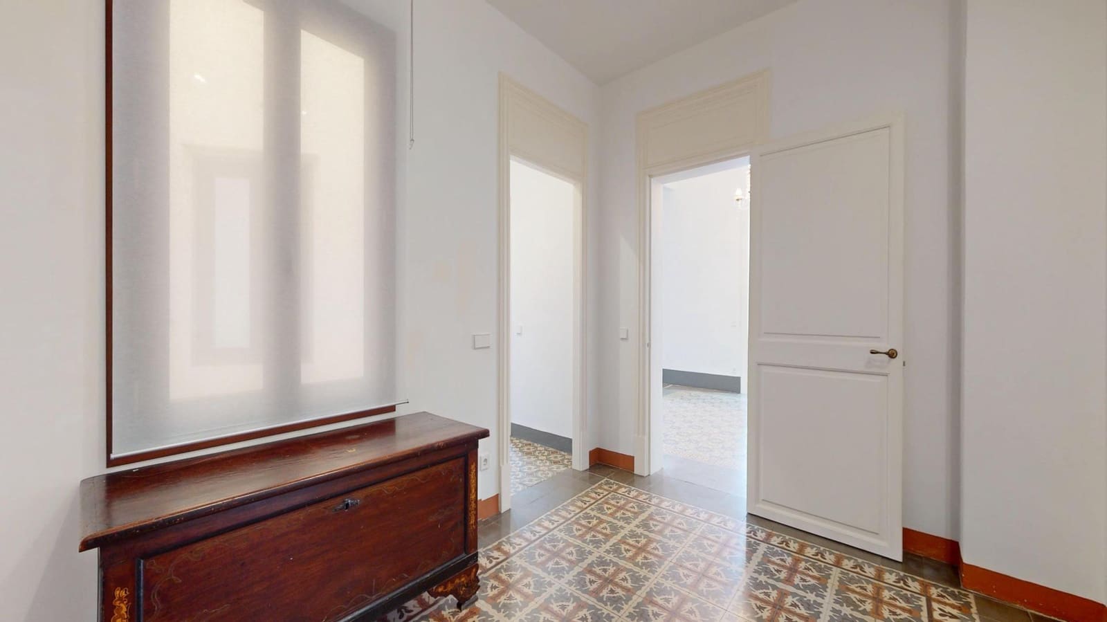 6 bedroom Flat for sale in Palma de Mallorca - € 1,350,000 (Ref: 9619439)