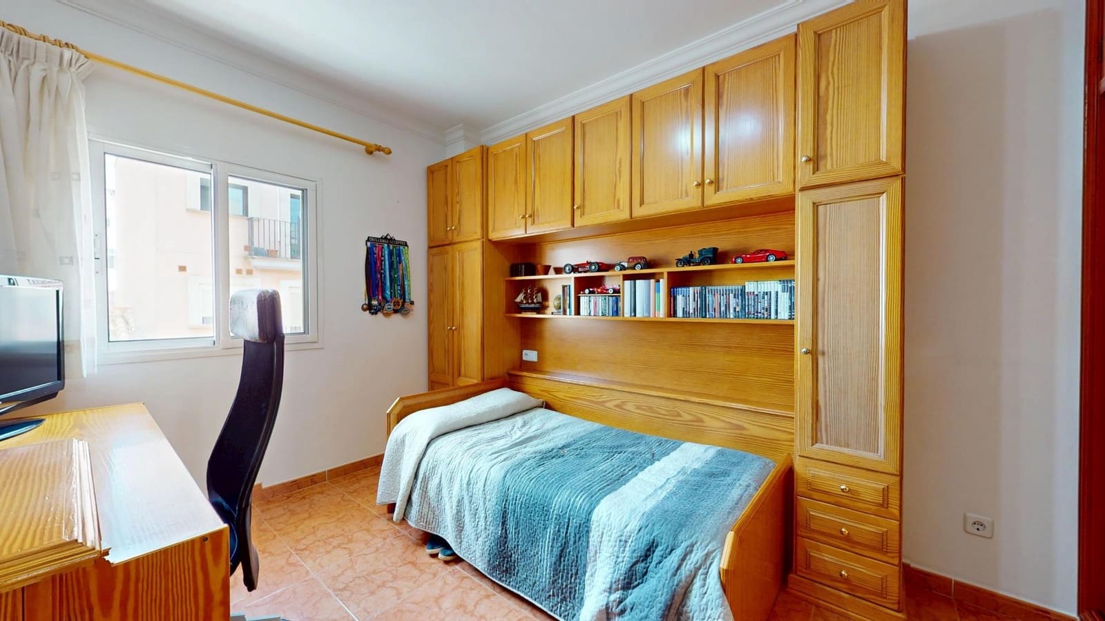 4 bedroom Villa for sale in Palma de Mallorca with garage - € 795,000 (Ref: 9634470)