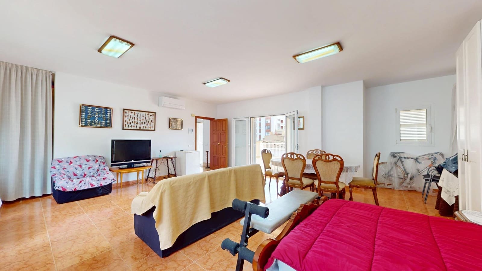 4 bedroom Villa for sale in Palma de Mallorca with garage - € 795,000 (Ref: 9634470)