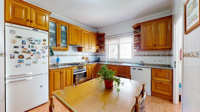 4 slaapkamer Villa te koop in Son Canals, Palma de Mallorca met garage - € 750.000 (Ref: 9634470)