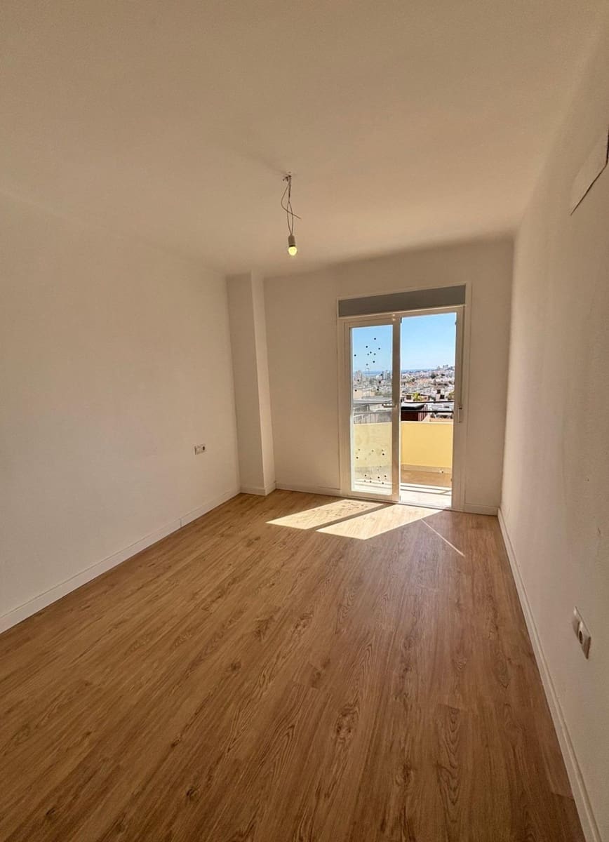 4 bedroom Flat for sale in Palma de Mallorca - € 599,000 (Ref: 9637739)