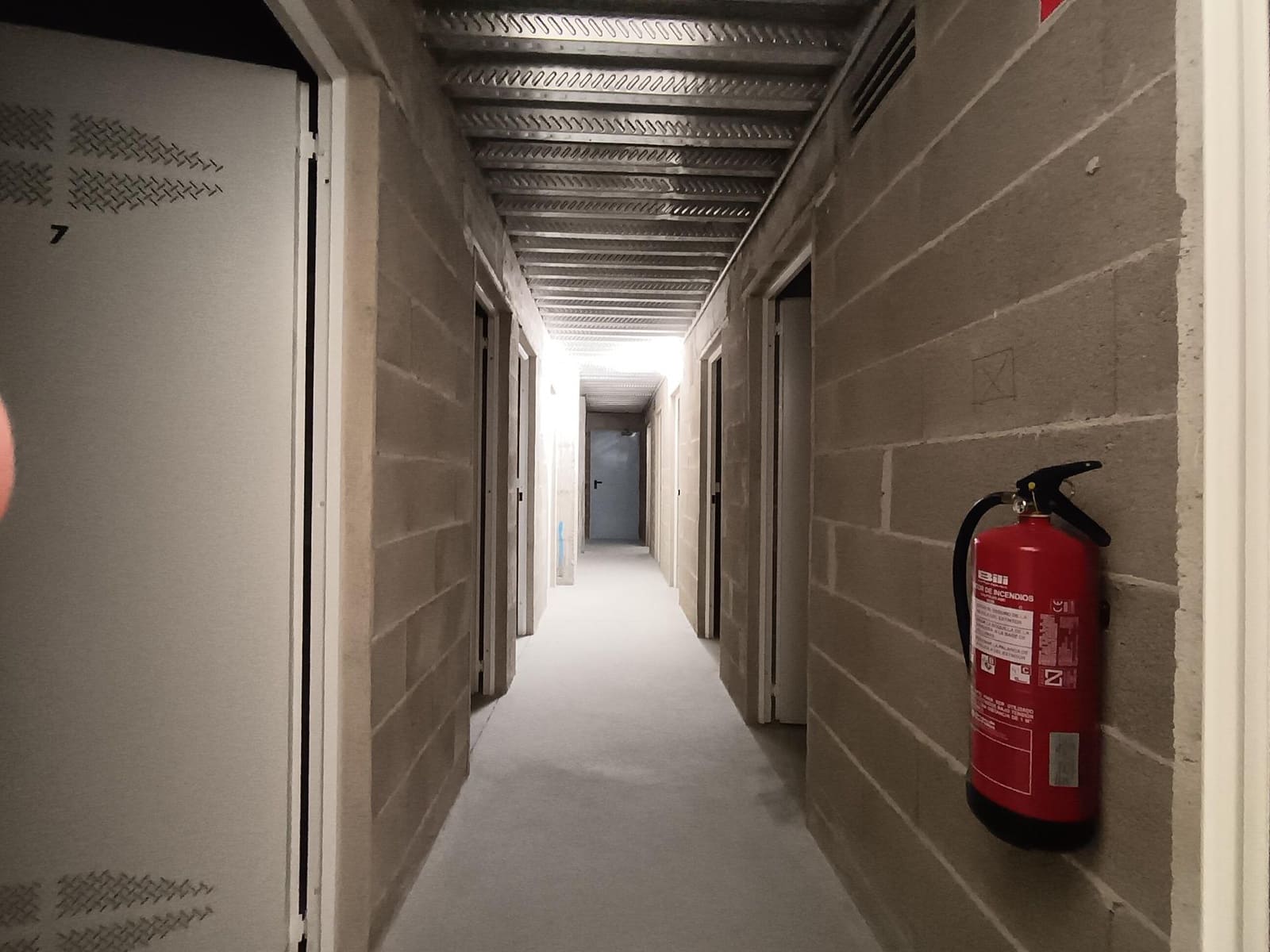 Garage for rent in Palma de Mallorca - € 150 (Ref: 9637740)