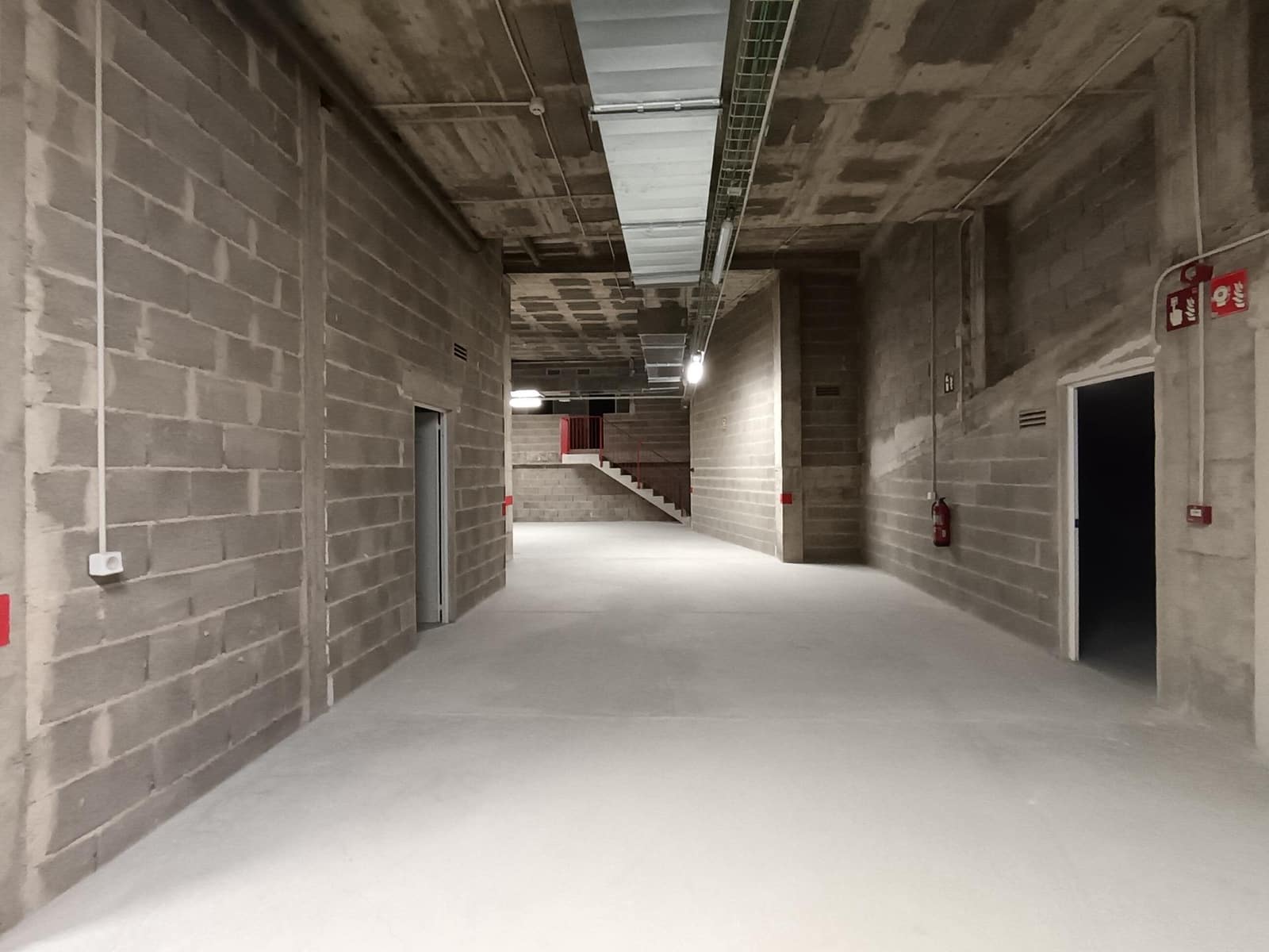 Garage for rent in Palma de Mallorca - € 150 (Ref: 9637740)