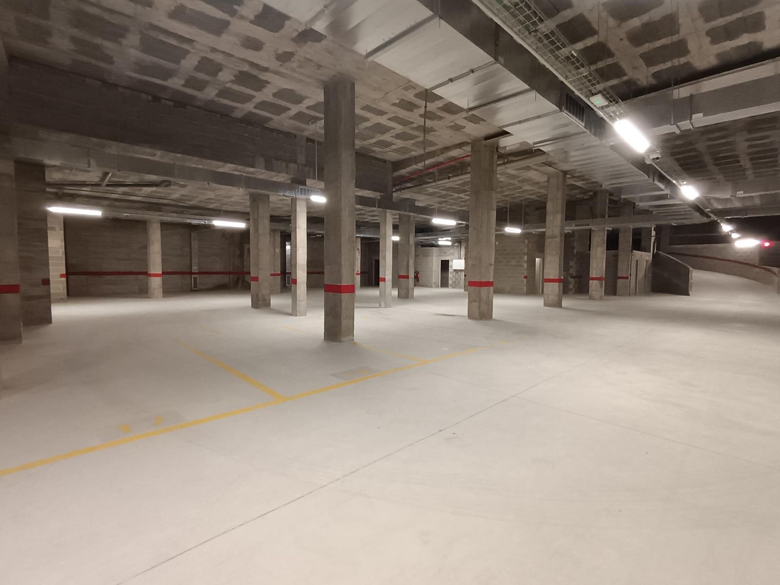 Garage for rent in Palma de Mallorca - € 150 (Ref: 9637740)