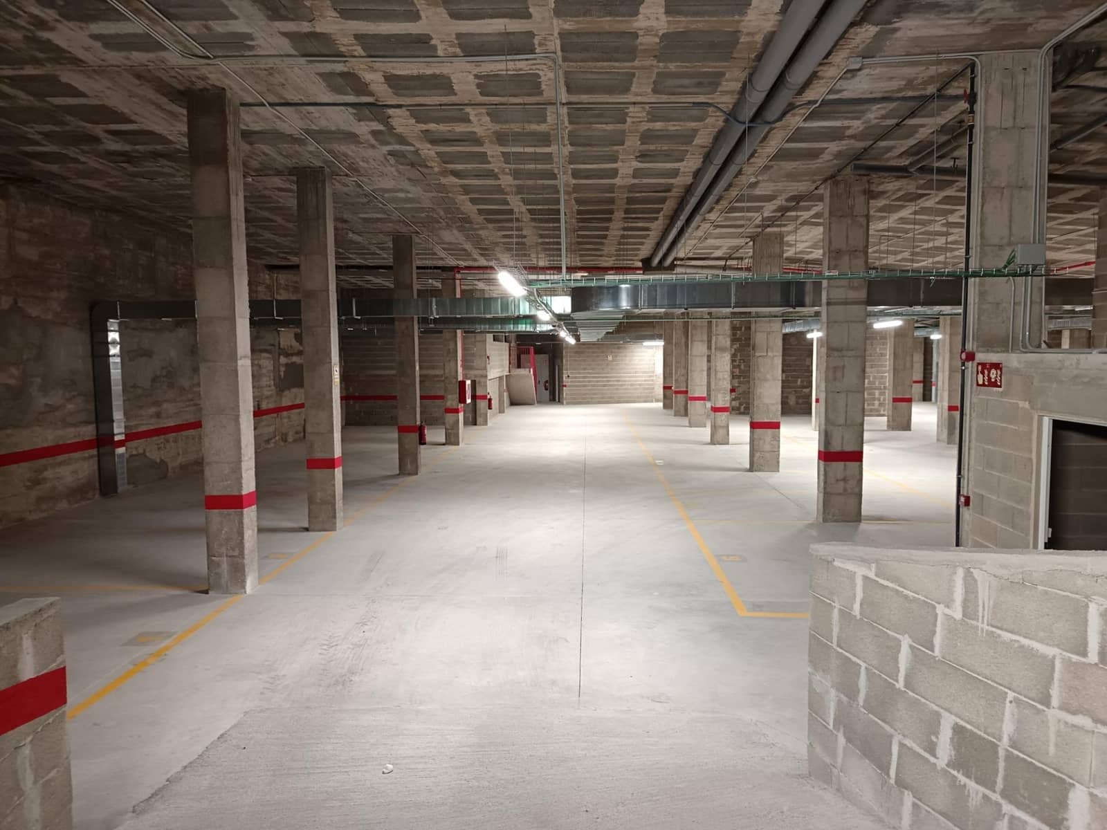 Garage for rent in Palma de Mallorca - € 150 (Ref: 9637740)