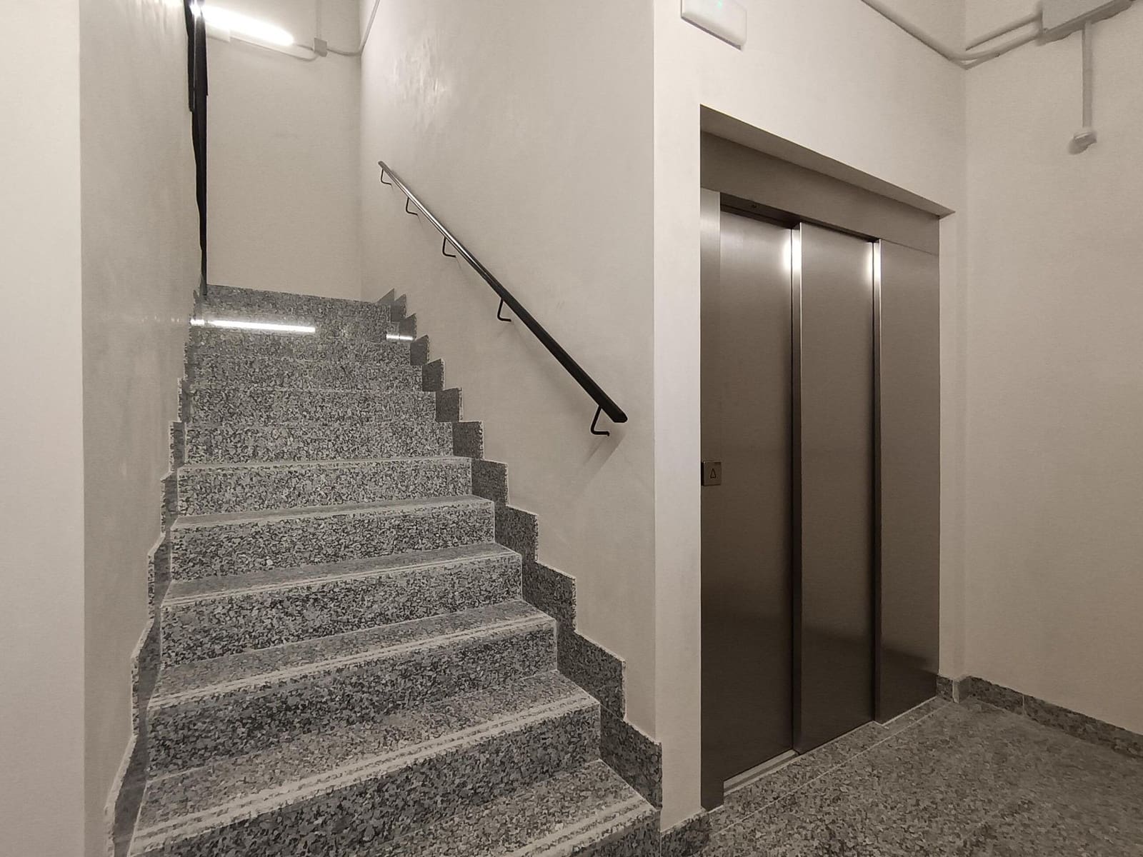 Autotalli vuokrattavana paikassa Palma de Mallorca - 210 € (Ref: 9637740)