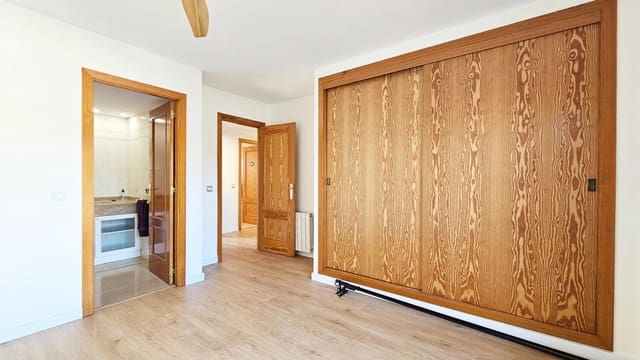 4 quarto Penthouse para venda em Palma de Mallorca com garagem - 845 000 € (Ref: 9702079)