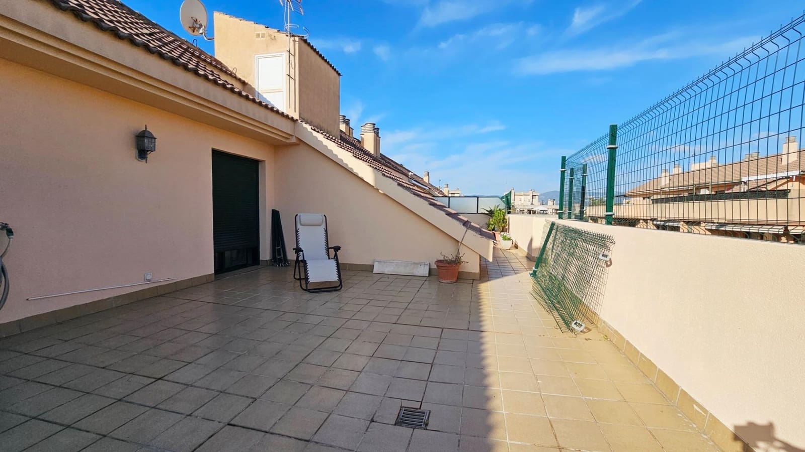 4 bedroom Penthouse for sale in Palma de Mallorca with garage - € 845,000 (Ref: 9702079)