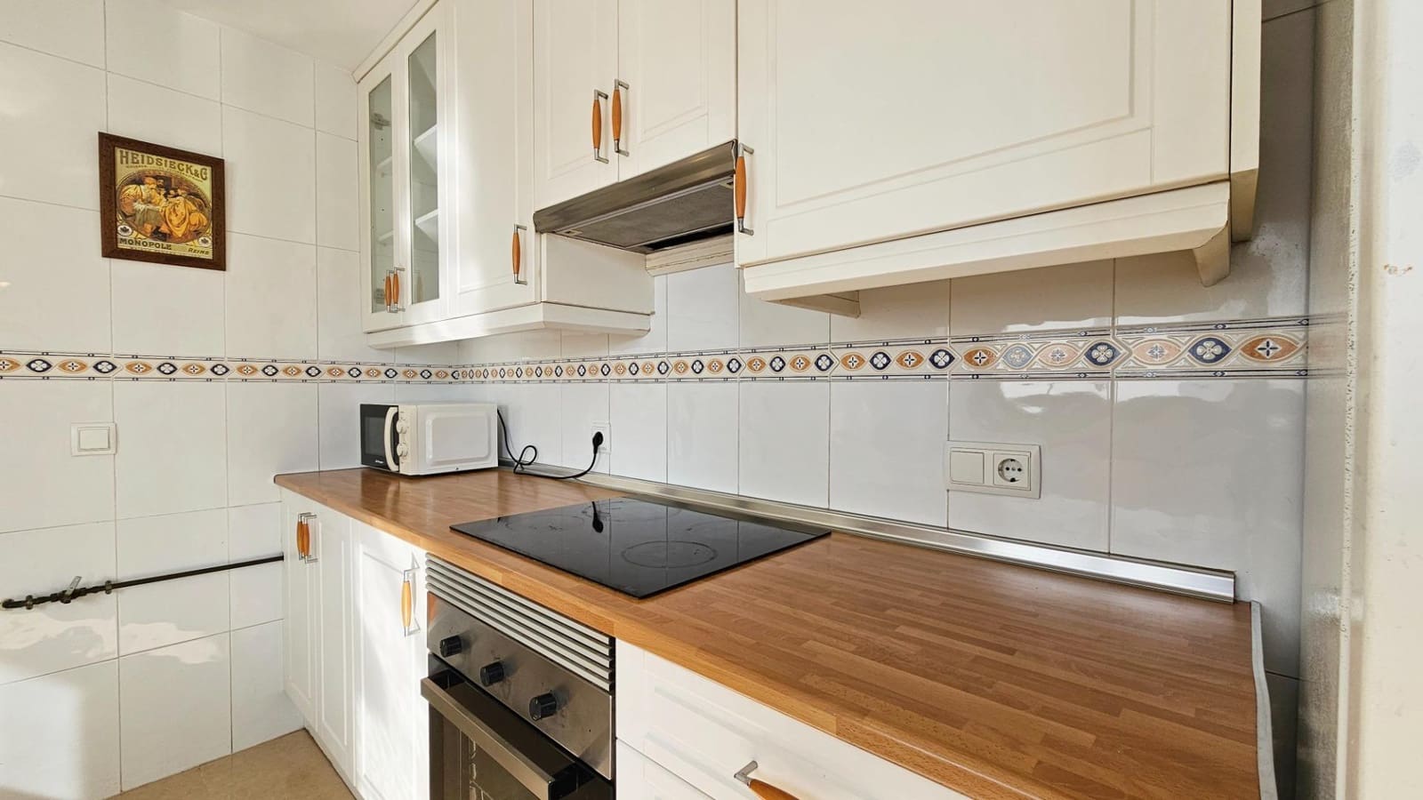 4 bedroom Penthouse for sale in Palma de Mallorca with garage - € 845,000 (Ref: 9702079)