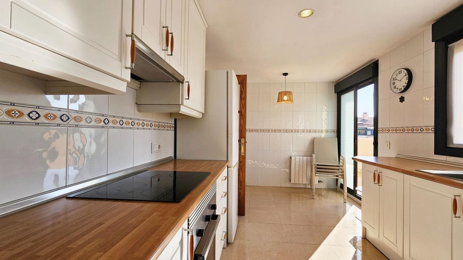 4 bedroom Penthouse for sale in Palma de Mallorca with garage - € 845,000 (Ref: 9702079)