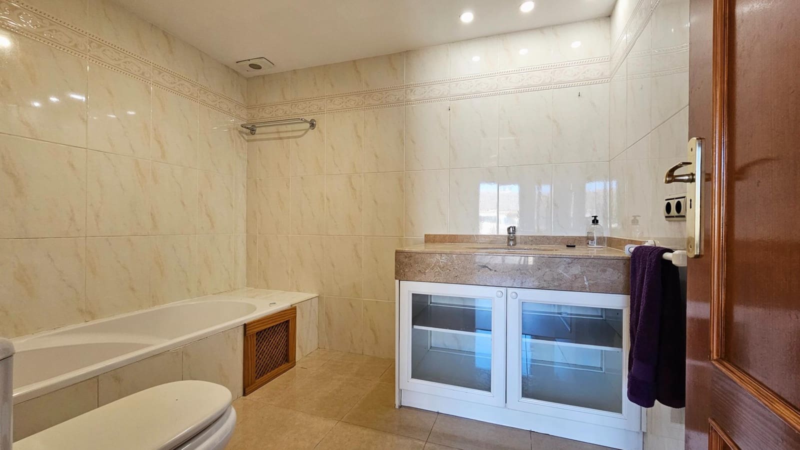 4 bedroom Penthouse for sale in Palma de Mallorca with garage - € 845,000 (Ref: 9702079)