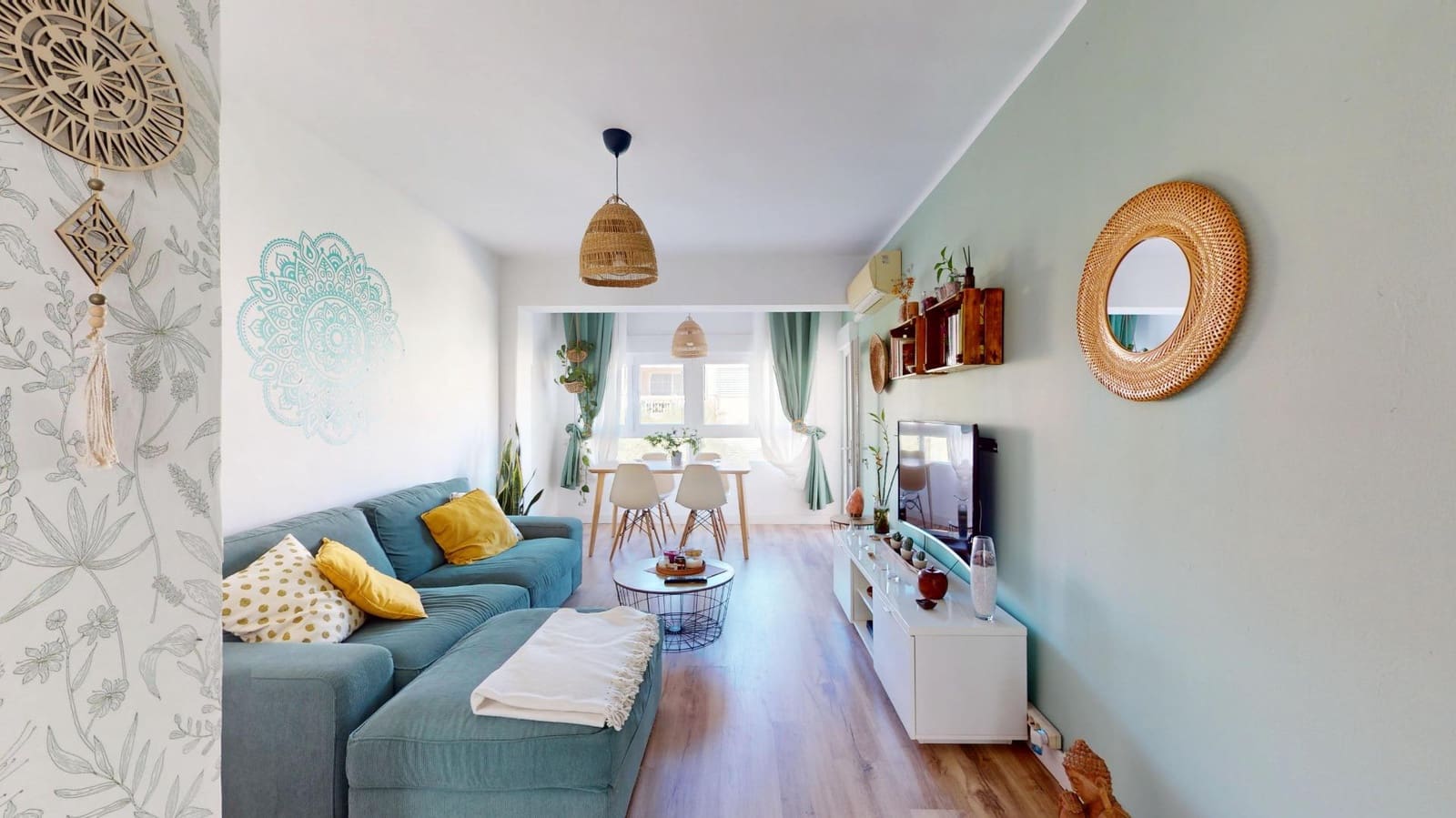 2 bedroom Flat for sale in Palma de Mallorca - € 340,000 (Ref: 9735692)