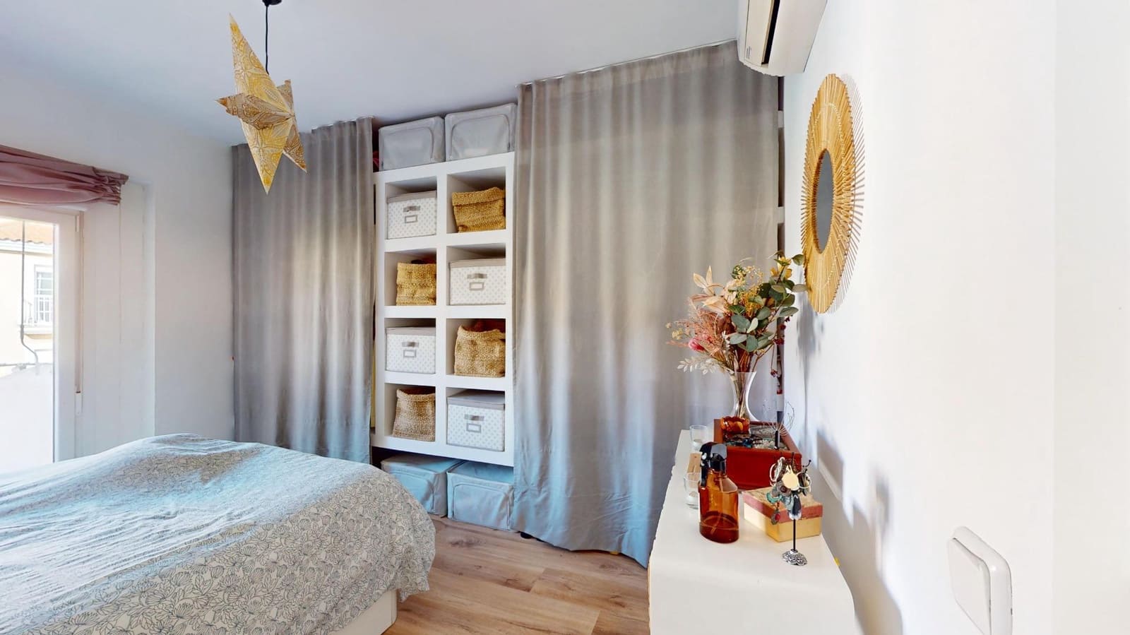 2 bedroom Flat for sale in Palma de Mallorca - € 340,000 (Ref: 9735692)