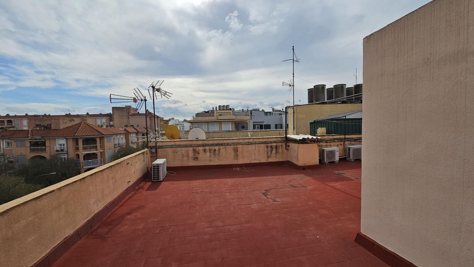 2 bedroom Flat for sale in Palma de Mallorca - € 340,000 (Ref: 9735692)