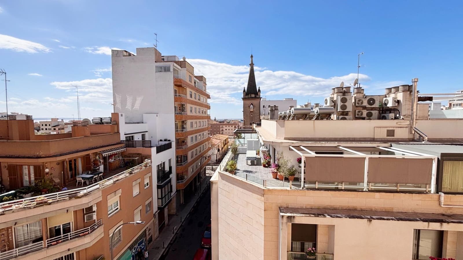 3 Zimmer Wohnung zu verkaufen in Palma de Mallorca mit Garage - 425.000 € (Ref: 9752166)