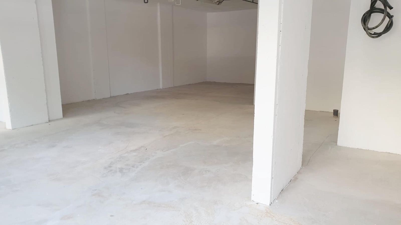 Kaupallinen vuokrattavana paikassa Palma de Mallorca mukana 
autotalli - 3 000 € (Ref: 9804483)