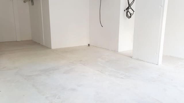 Kaupallinen vuokrattavana paikassa La Missió, Palma de Mallorca mukana 
autotalli - 3 000 € (Ref: 9804483)