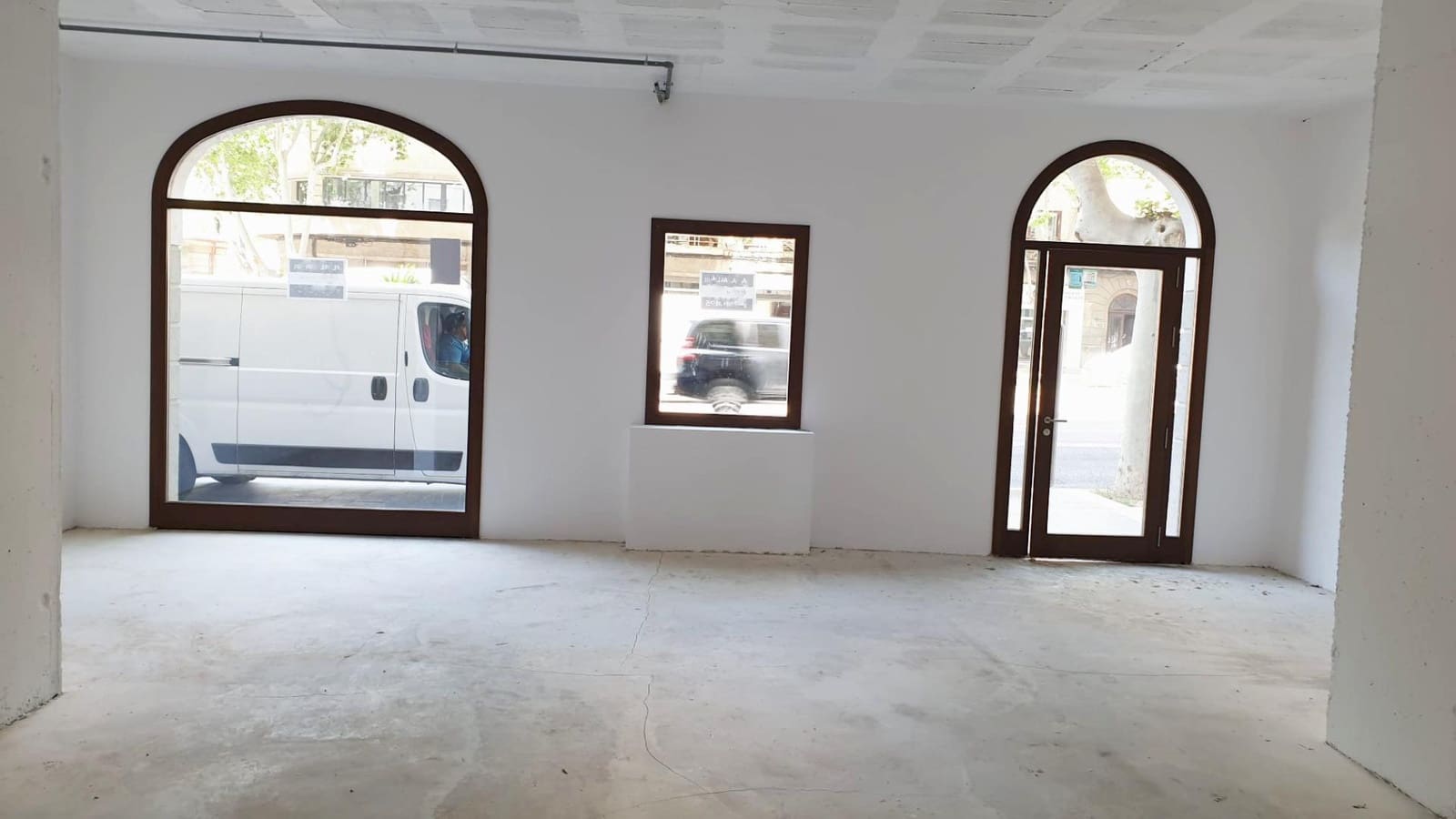 Kaupallinen vuokrattavana paikassa Palma de Mallorca mukana 
autotalli - 3 000 € (Ref: 9804483)