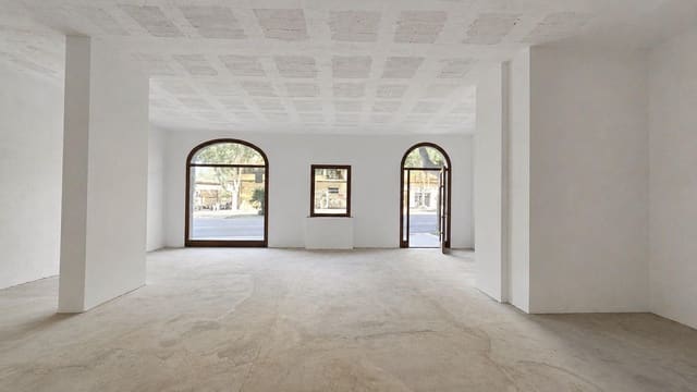 Kaupallinen vuokrattavana paikassa La Missió, Palma de Mallorca mukana 
autotalli - 3 000 € (Ref: 9804483)