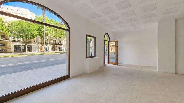 Kaupallinen vuokrattavana paikassa La Missió, Palma de Mallorca mukana 
autotalli - 3 000 € (Ref: 9804483)