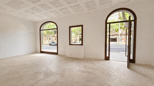 Kaupallinen vuokrattavana paikassa La Missió, Palma de Mallorca mukana 
autotalli - 3 000 € (Ref: 9804483)